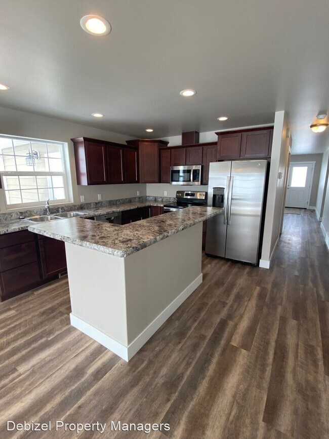 Foto del edificio - 3 br, 2 bath House - 808 Presidio Lane