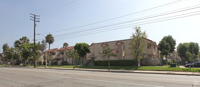 Foto del edificio - Heritage Park Apartments