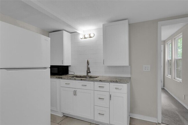Foto del edificio - 5623#1 Barremore St