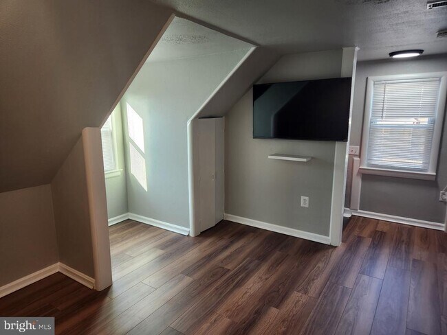 Foto del edificio - 3420 Sunny View Dr