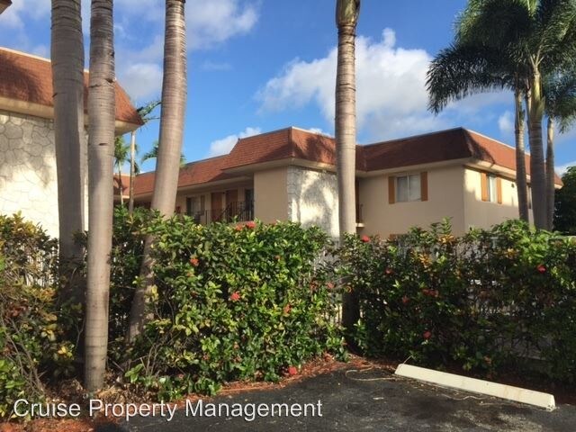 Building Photo - 515 S Sequoia Dr