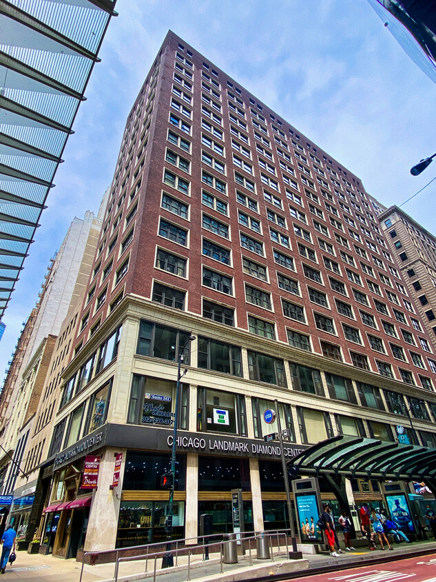 Primary Photo - 5 N Wabash Ave