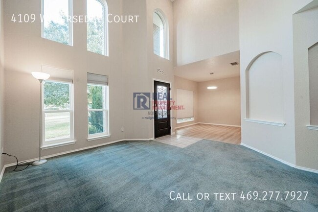 Building Photo - 4109 Watersedge Ct