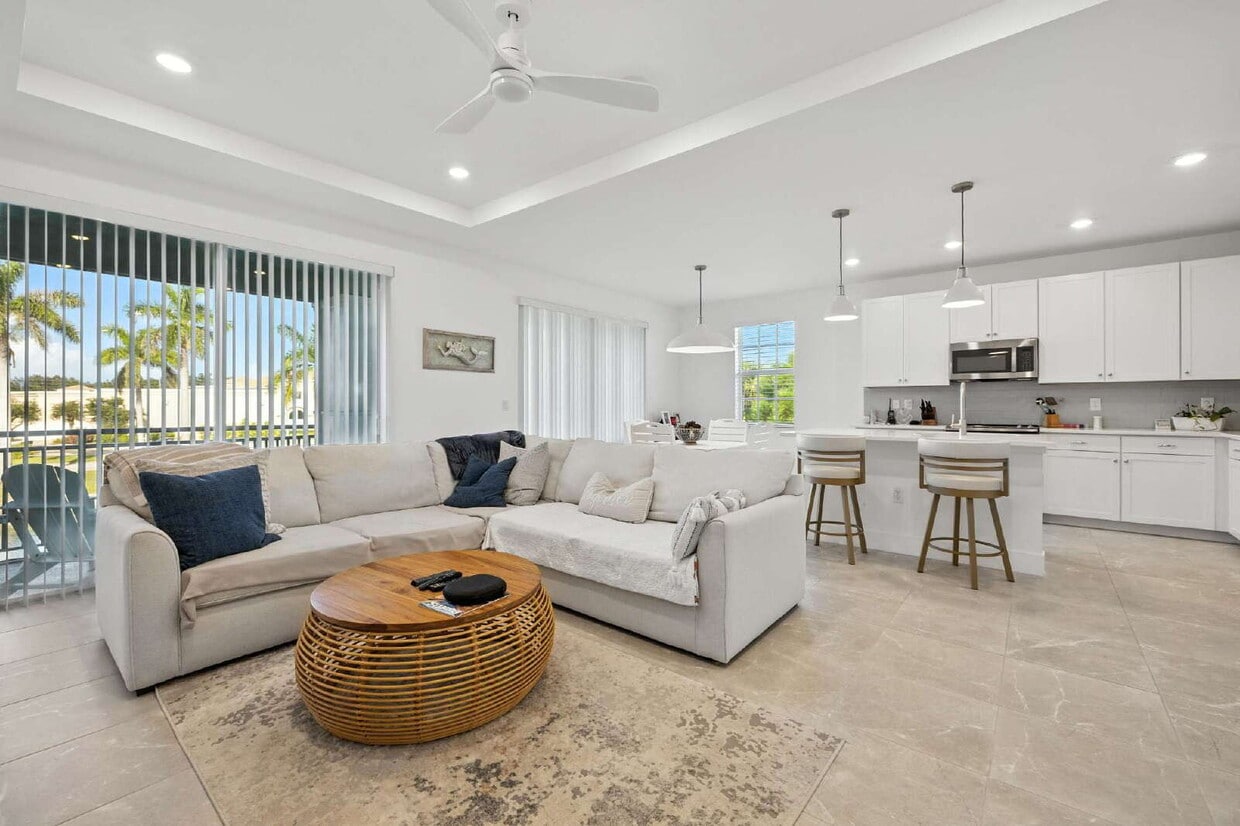 3 BEDROM 3 BATH TOWNHOUSE IN VILLA MAR BON... - 3 BEDROM 3 BATH TOWNHOUSE IN VILLA MAR BON...