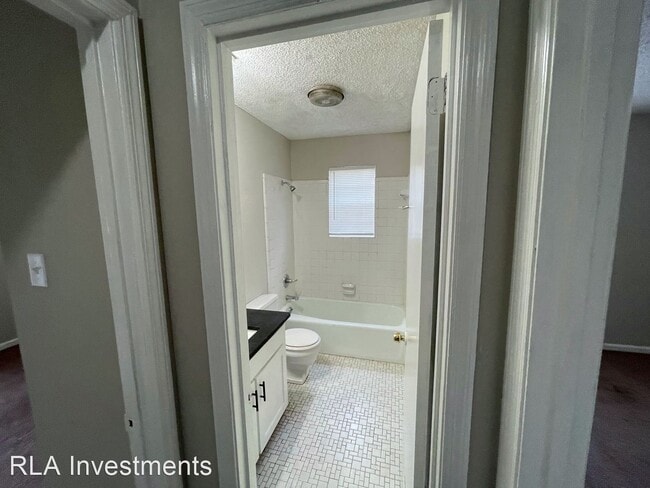 Building Photo - 3 br, 2 bath House - 9218 Labette Drive