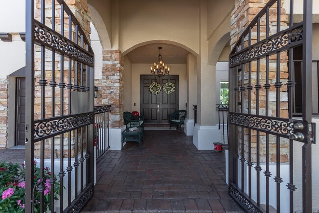 Building Photo - 4102 Artesa Dr