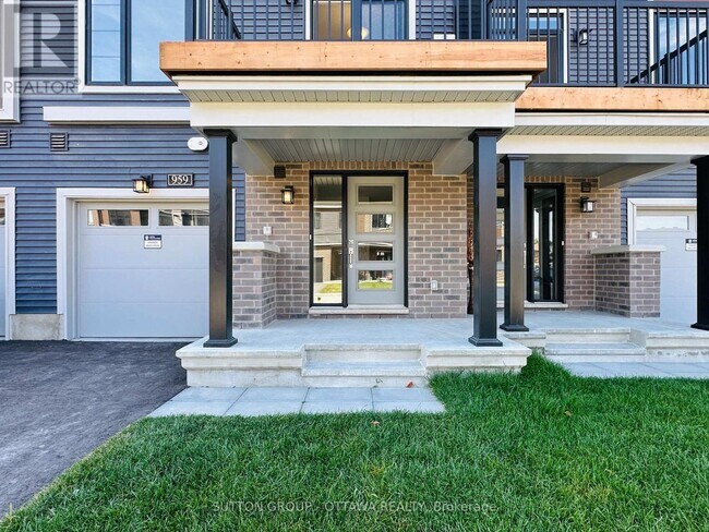 Building Photo - 959 Eileen Vollick Cres