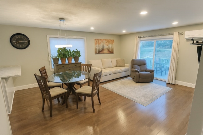 Building Photo - 16 Sugar Maple Ln