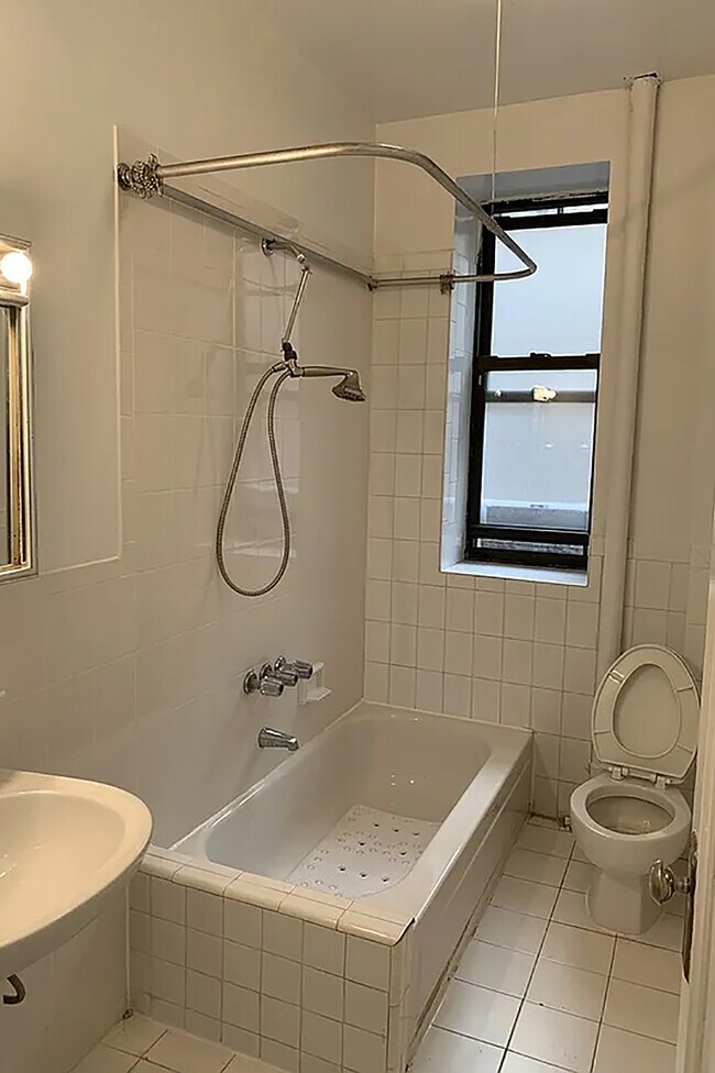 Foto del edificio - 340 W 86th St