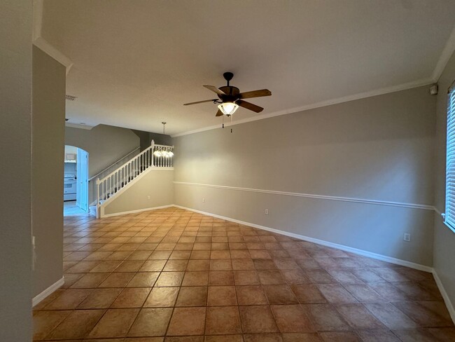 Foto del edificio - Avalon Park Town Center Townhome: 3 Bedroo...