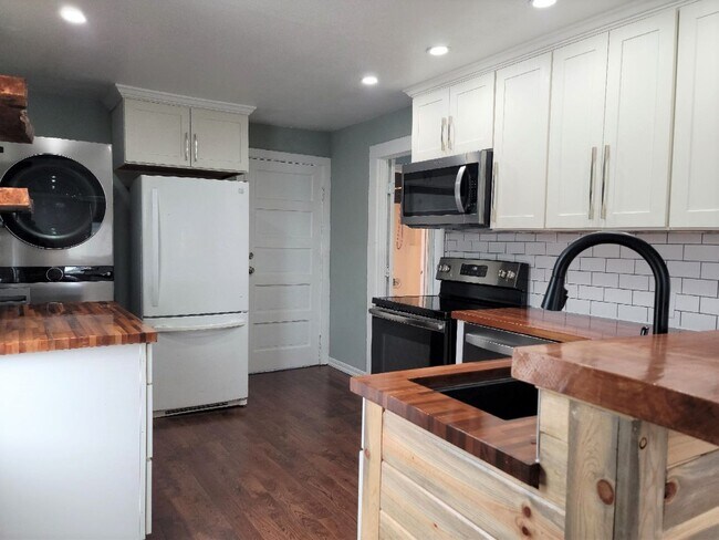 Foto del edificio - 2124 7th Street