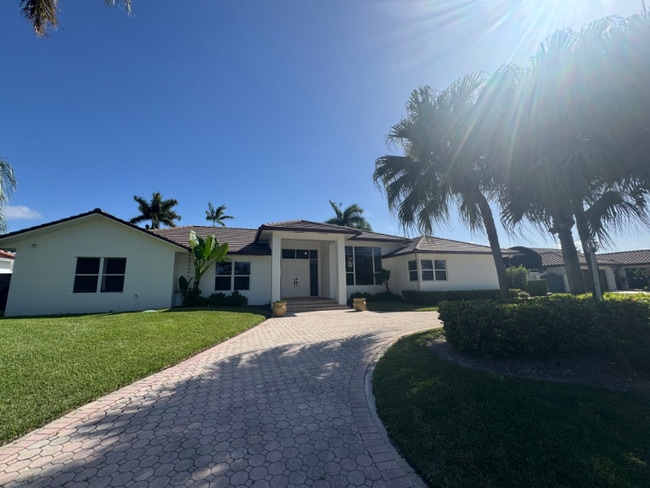 Photo - 10840 SW 139th Rd House