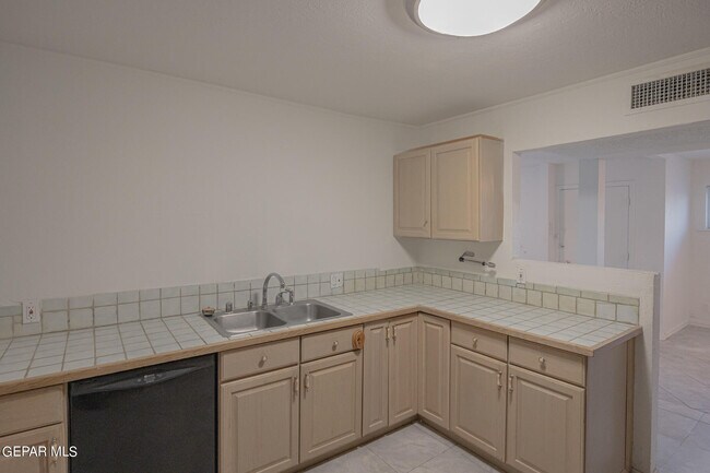 Building Photo - 1509 Nueces Way