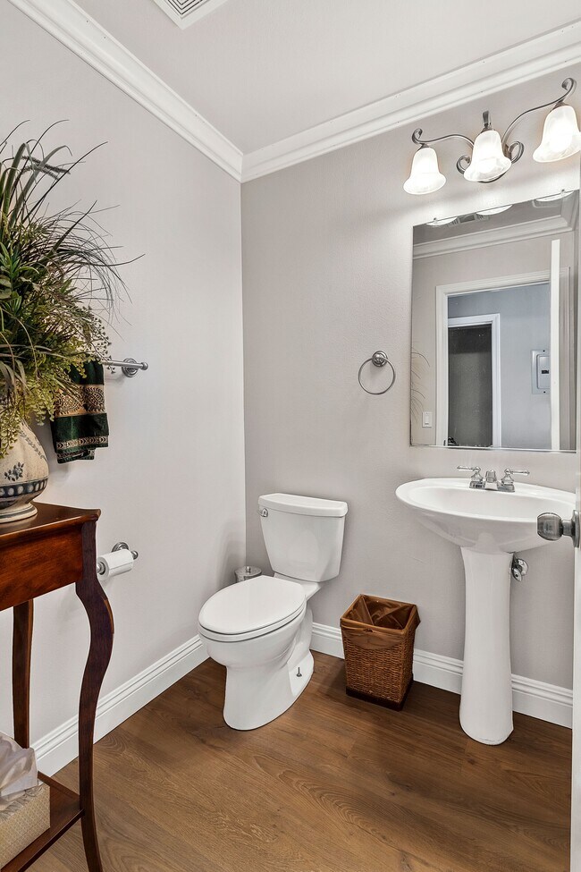 Foto del edificio - 1129 Pan Ct.