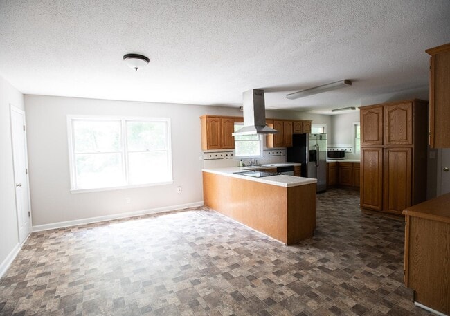 Foto del edificio - 9100 Nash Ave