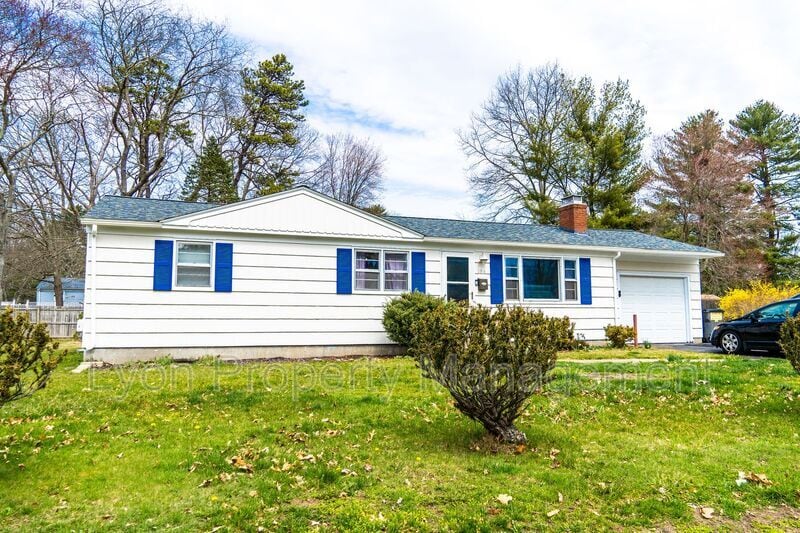 186 Heritage Rd, North Kingstown, RI 02852 House Rental in North