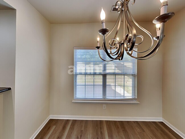 Foto del edificio - 935 Legacy Park Rd