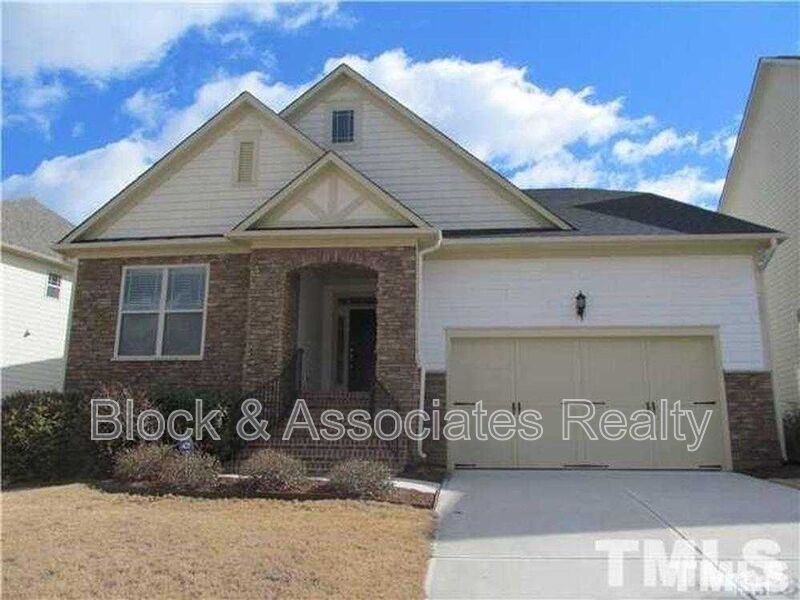 Primary Photo - 706 Weavers Ridge Dr