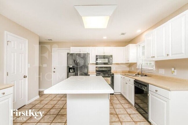 Foto del edificio - 9012 Agnes Park Ln