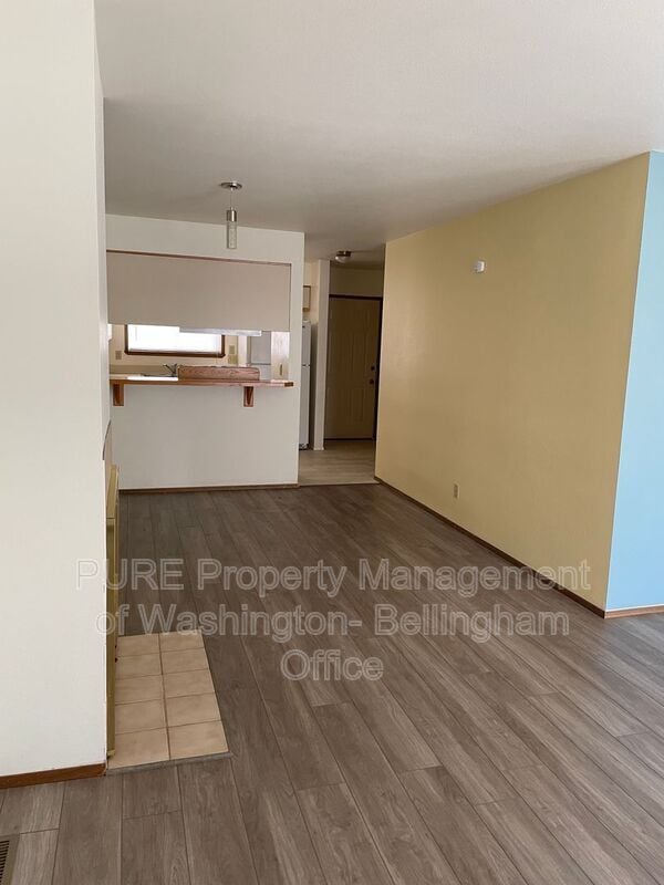 Building Photo - 2227 Texas St