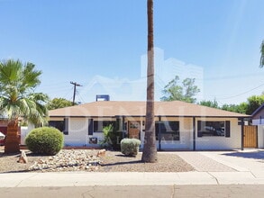 Building Photo - 7321 E Coronado Rd