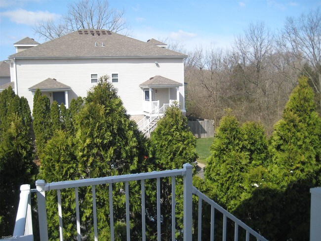 Foto del edificio - 2 br, 1.5 bath Condo - Carolina Crossings