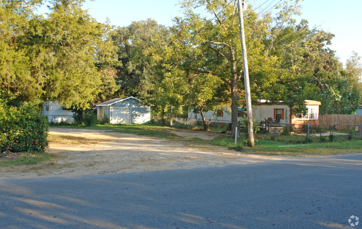 Primary Photo - 2810-2816 N S St