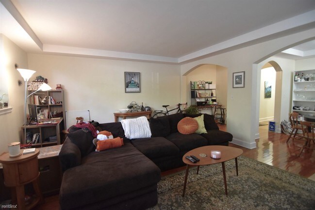 Foto del edificio - 1527 Beacon St