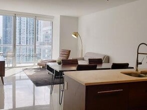Building Photo - 495 Brickell Ave