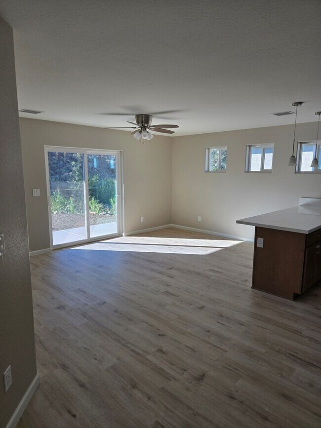 Foto del edificio - New house in Diamond Valley for Rent