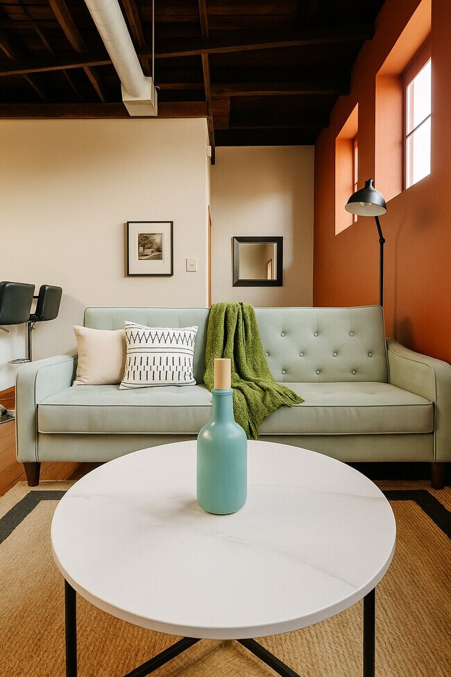 Building Photo - 521 N Jefferson Ave