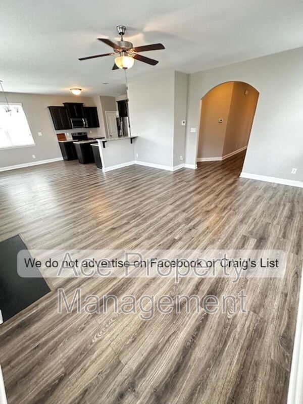 Foto del edificio - 312 Derby Ln