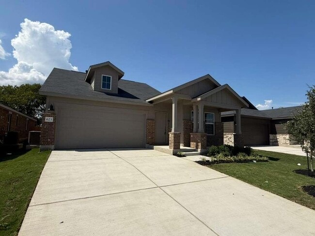 Building Photo - 623 Sormonne Lp