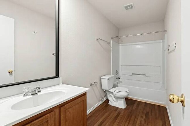 Foto del edificio - 117 Willow Cove