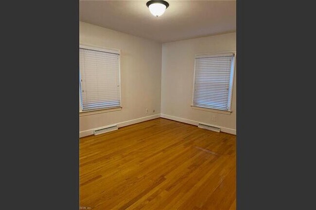 Foto del edificio - 2904 Evergreen Ct