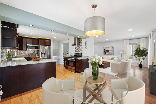 Foto del edificio - 604 S Edward St