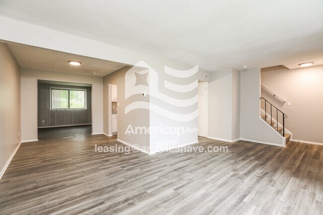 Foto del edificio - 3768 E 153rd St