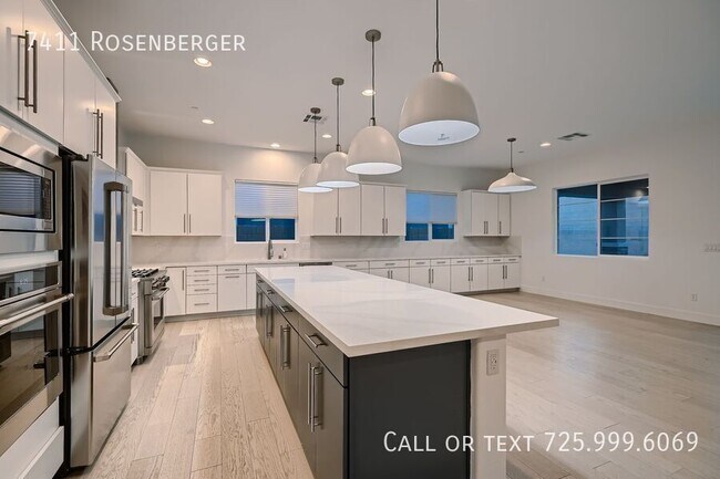 Foto del edificio - 7411 Rosenberger-