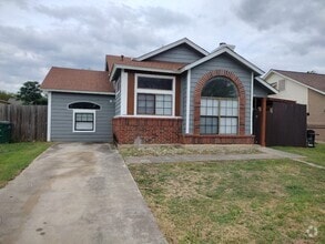 Building Photo - 6314 Village Arbor