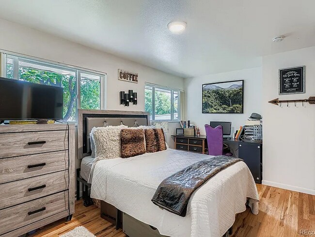 Foto del edificio - 355 Gray St