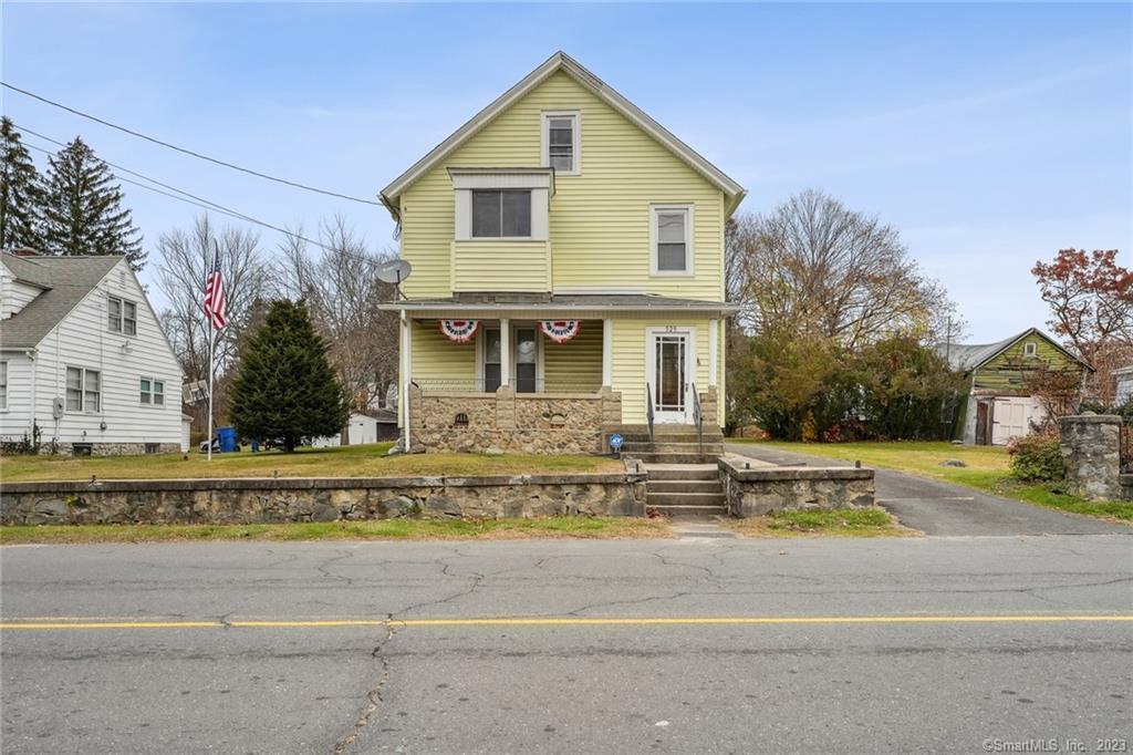 529 Sylvan Ave Unit 2, Waterbury, CT 06706 Room for Rent in Waterbury, CT