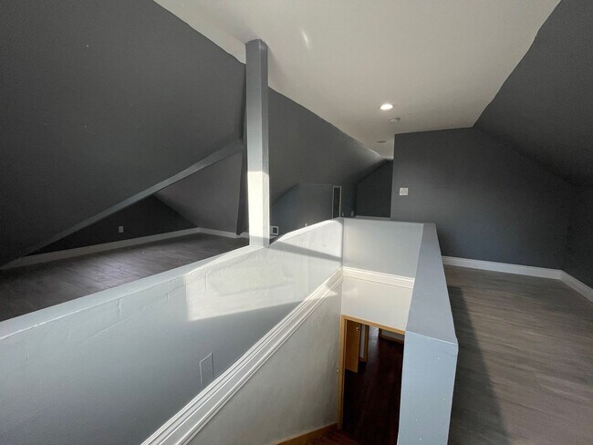Foto del edificio - 4417 W. Glendale Avenue - 3 Bedroom Single...