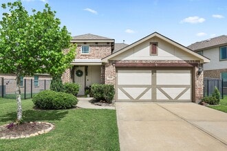 Building Photo - 2505 Bernadino Dr