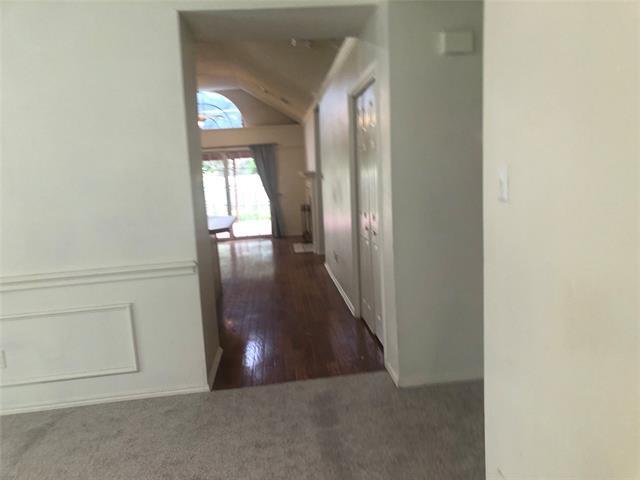 Foto del edificio - 905 Hillwood Ct