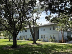 Building Photo - 10800 US Hwy 19 N