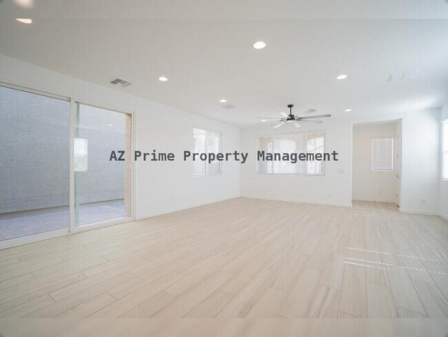 Building Photo - 2942 N 98th Ln