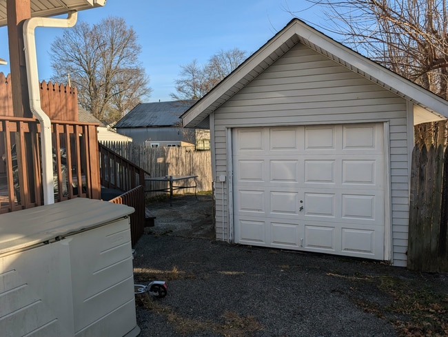 Garaje para 1 coche - 197 Rockledge Ave