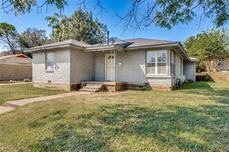 Building Photo - 4650 S Ridge Terrace