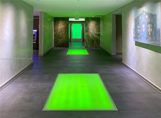 Foto del edificio - 90 SW 3rd St