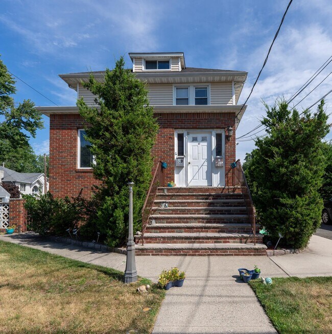 Foto del edificio - 236 Franklin St